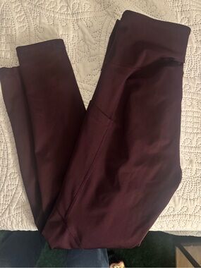 Wine-Colored Athletic Leggings